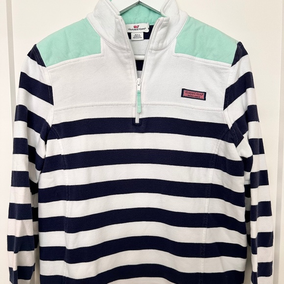 Vineyard Vines Tops - Vineyard Vines Pullover Sweatshirt
